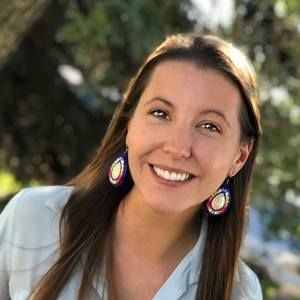 Meet your Posher, Taya